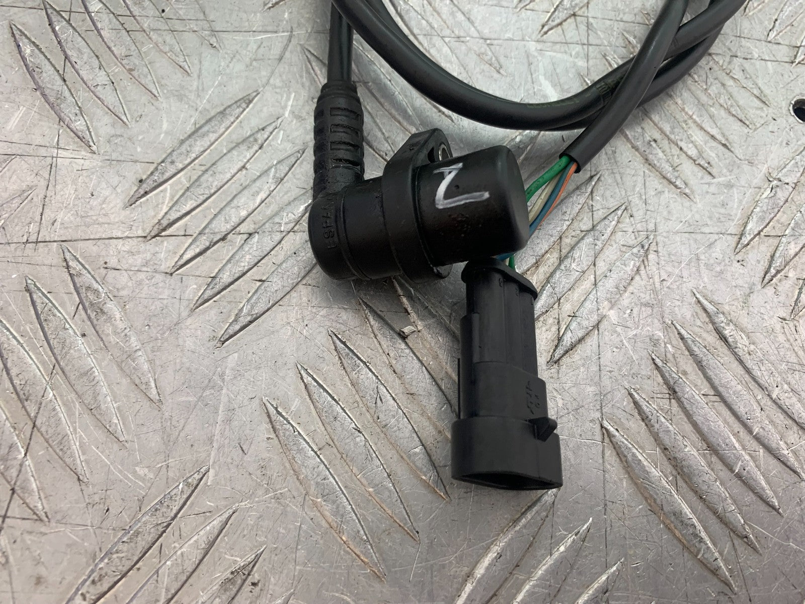 DUCATI 1198 S SPEEDO SENSOR  YEAR 2009-2011 (CMB1219)