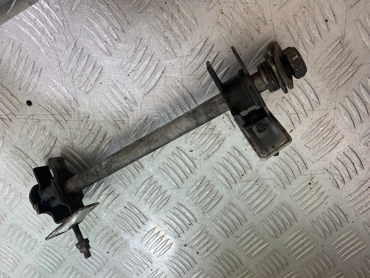 HONDA NC750 NC 750 X DCT REAR WHEEL SPINDLE  YEAR 2019 (CMB1223)