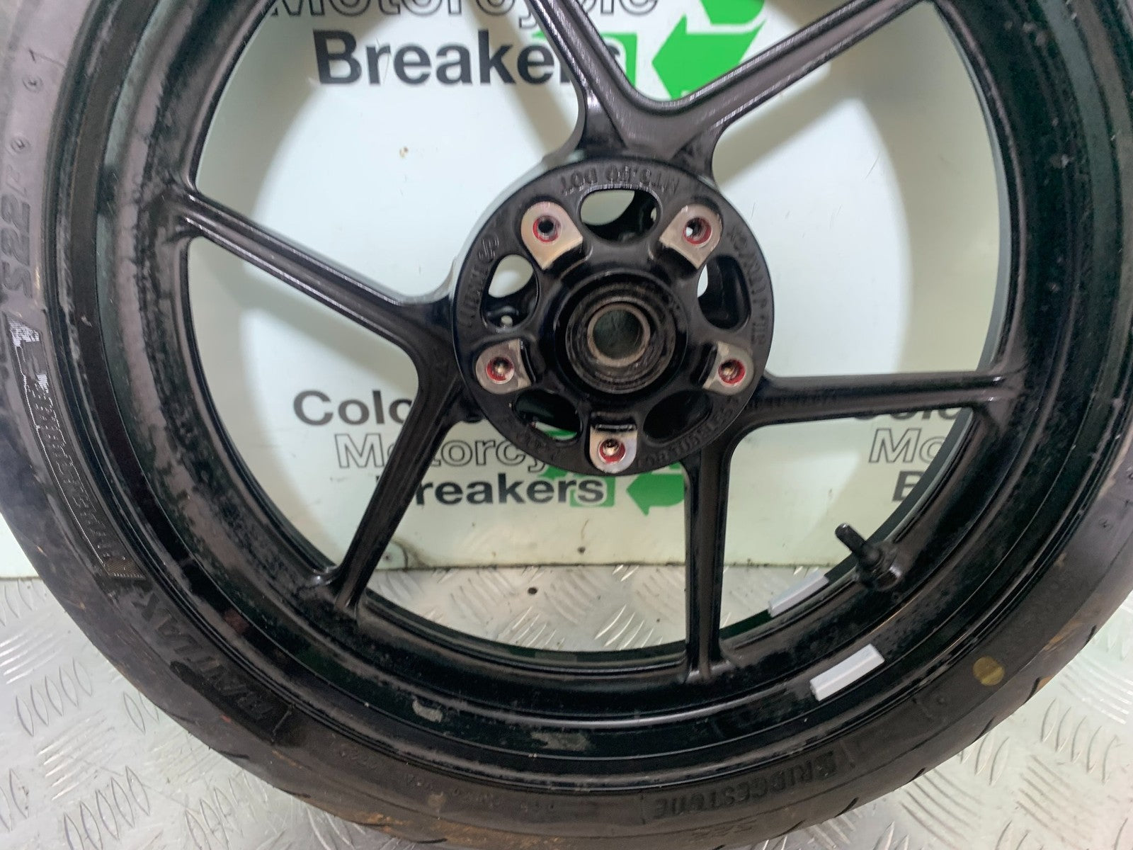 KAWASAKI Z1000 SX FRONT WHEEL  YEAR 2014-16 (CMB1264)