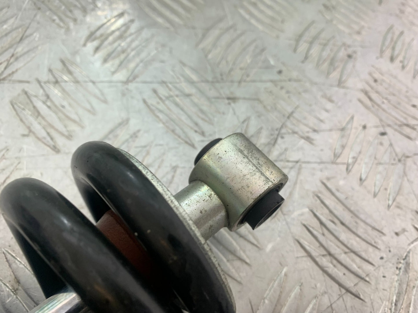 YAMAHA XJ6 XJ6-S REAR SHOCK  YEAR 2009-2015  (CMB1212)