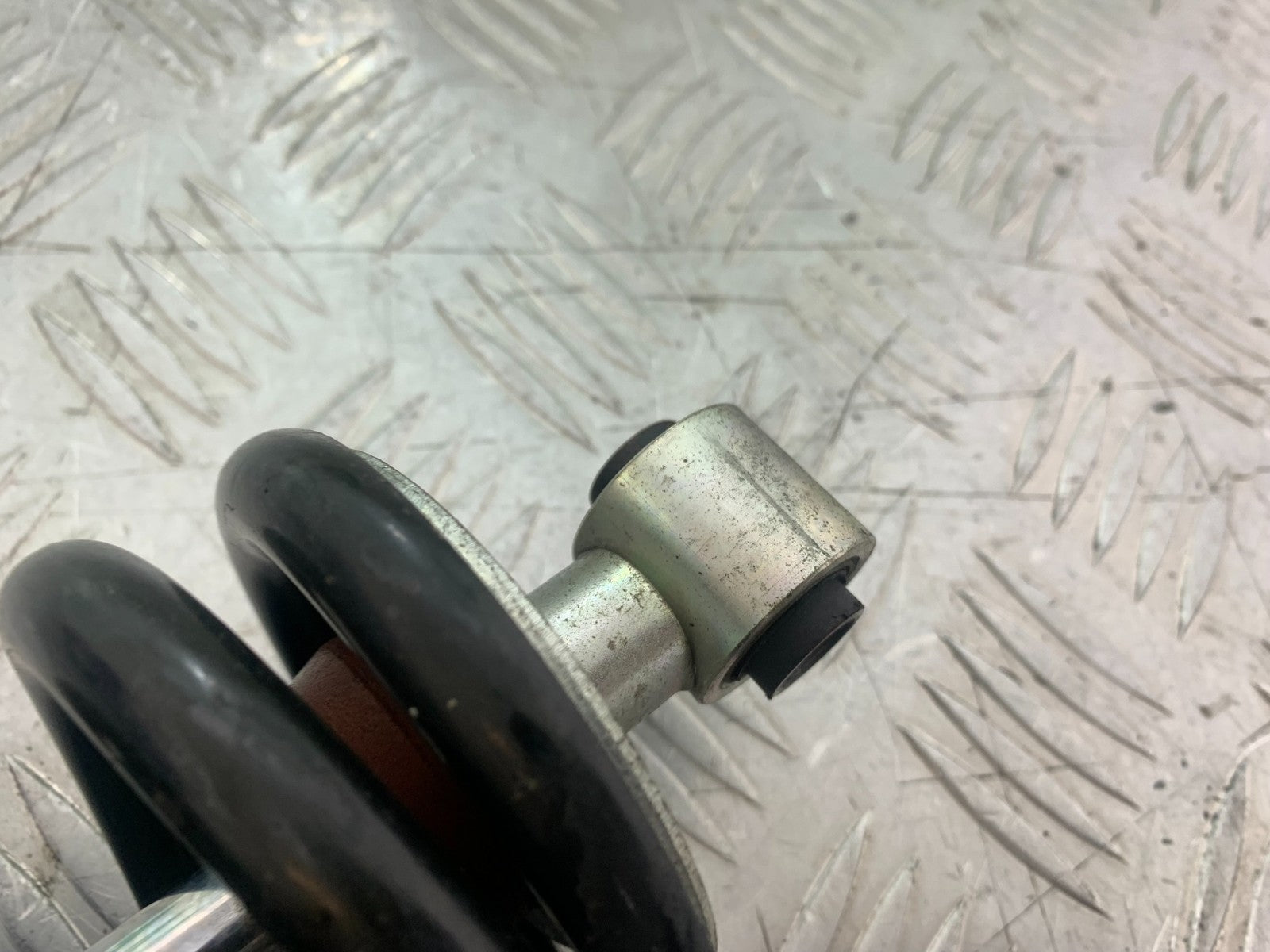 YAMAHA XJ6 XJ6-S REAR SHOCK  YEAR 2009-2015  (CMB1212)