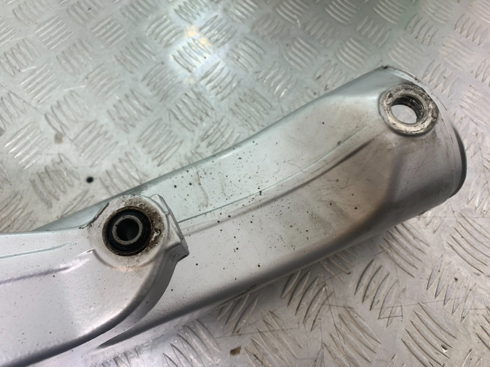 BMW R850 R R850R SWINGARM  YEAR 1994-2002 (CMB1170)