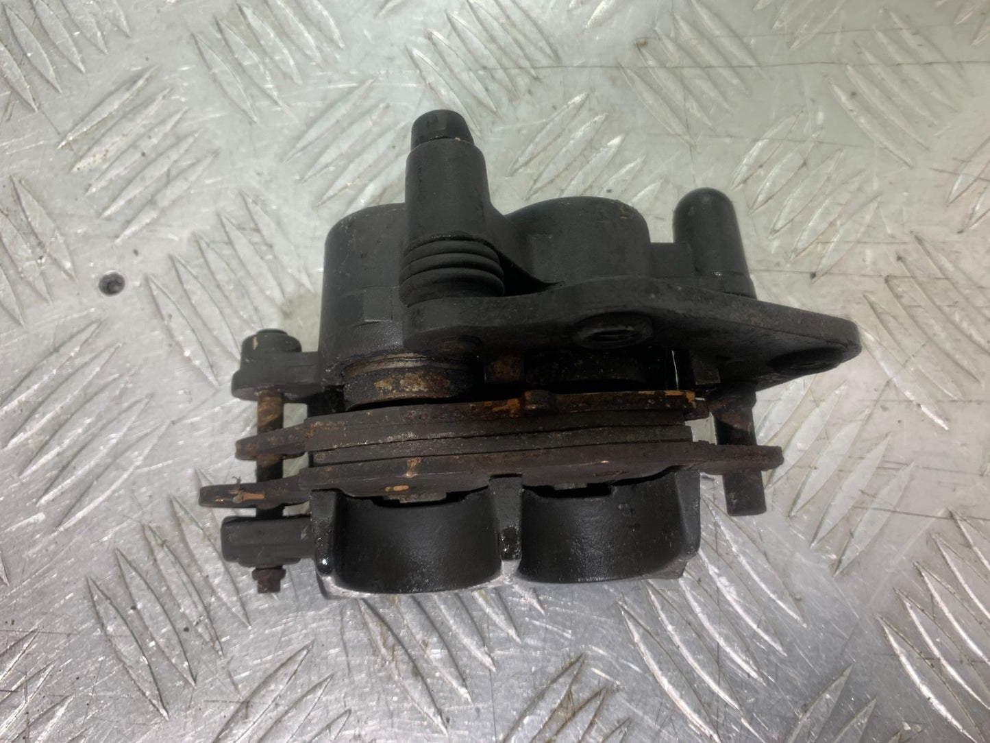 SUZUKI GS500 GS 500 FRONT BRAKE CALIPER  YEAR 2001-2008 (CMB1254)