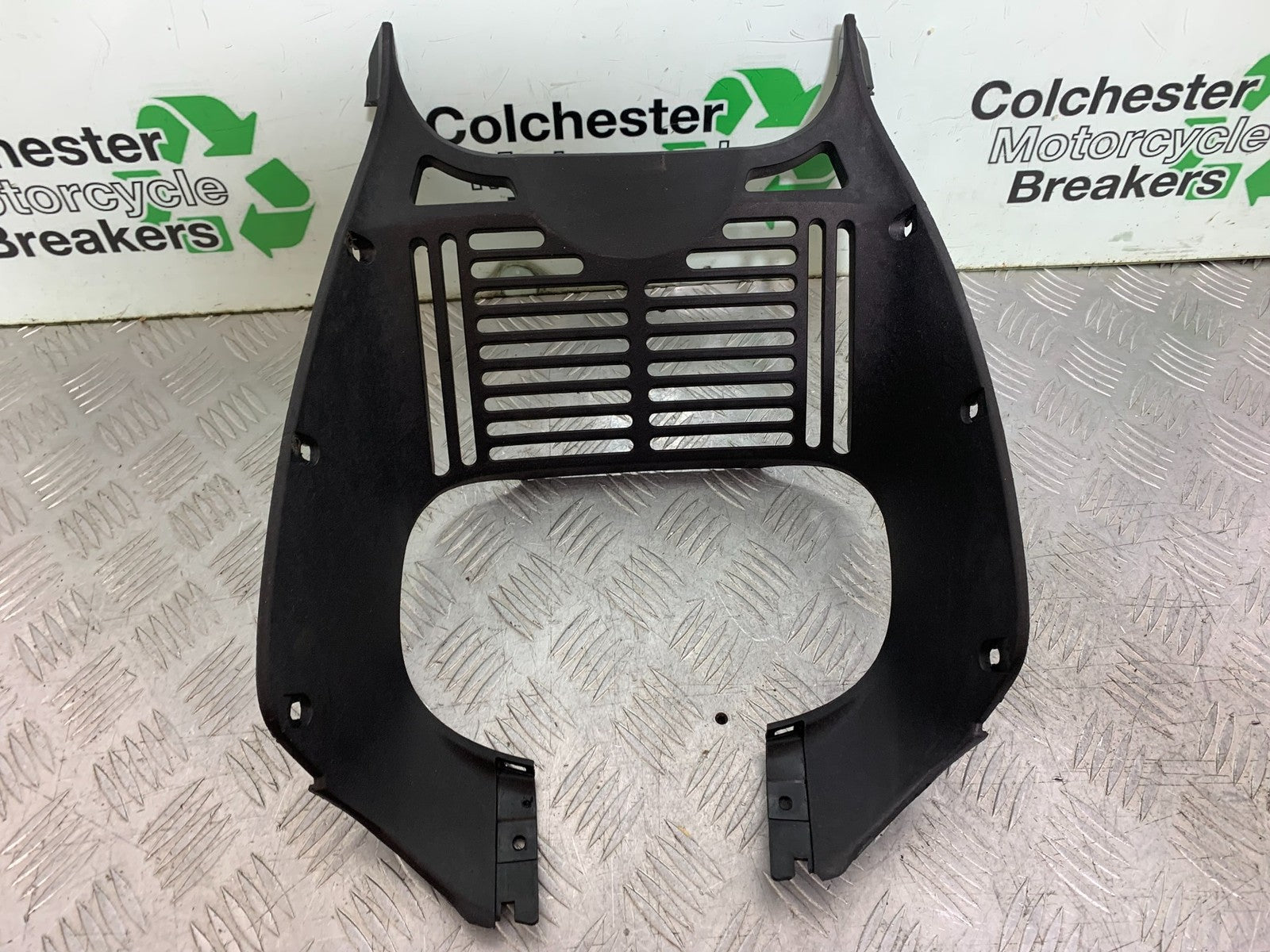 HONDA XL125 VARADERO RADIATOR GRILL YEAR 2001-2006  (CMB1304)