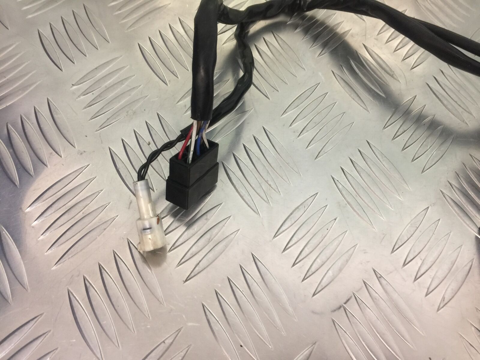 KAWASAKI ZX10R ZX10 R ECU LOCKS KEY YEAR 2004-2005 (STOCK 932)