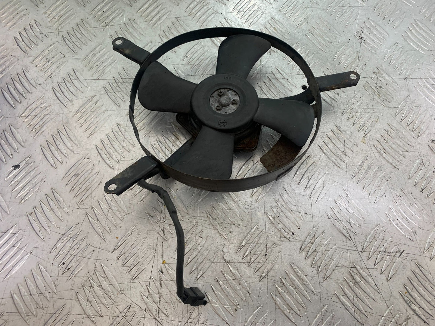 KAWASAKI ZX9R ZX9 C RADIATOR FAN  YEAR 1998-99 (CMB1213)