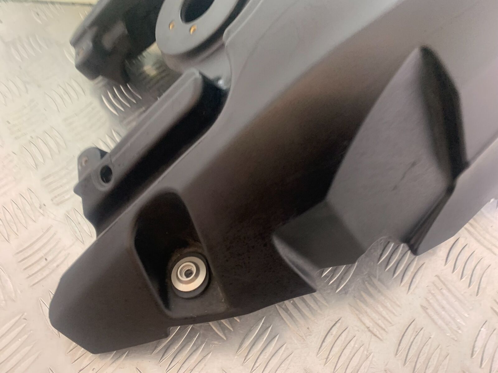DUCATI DIAVEL 1200 PETROL TANK YEAR 2014-17 (CMB1054)