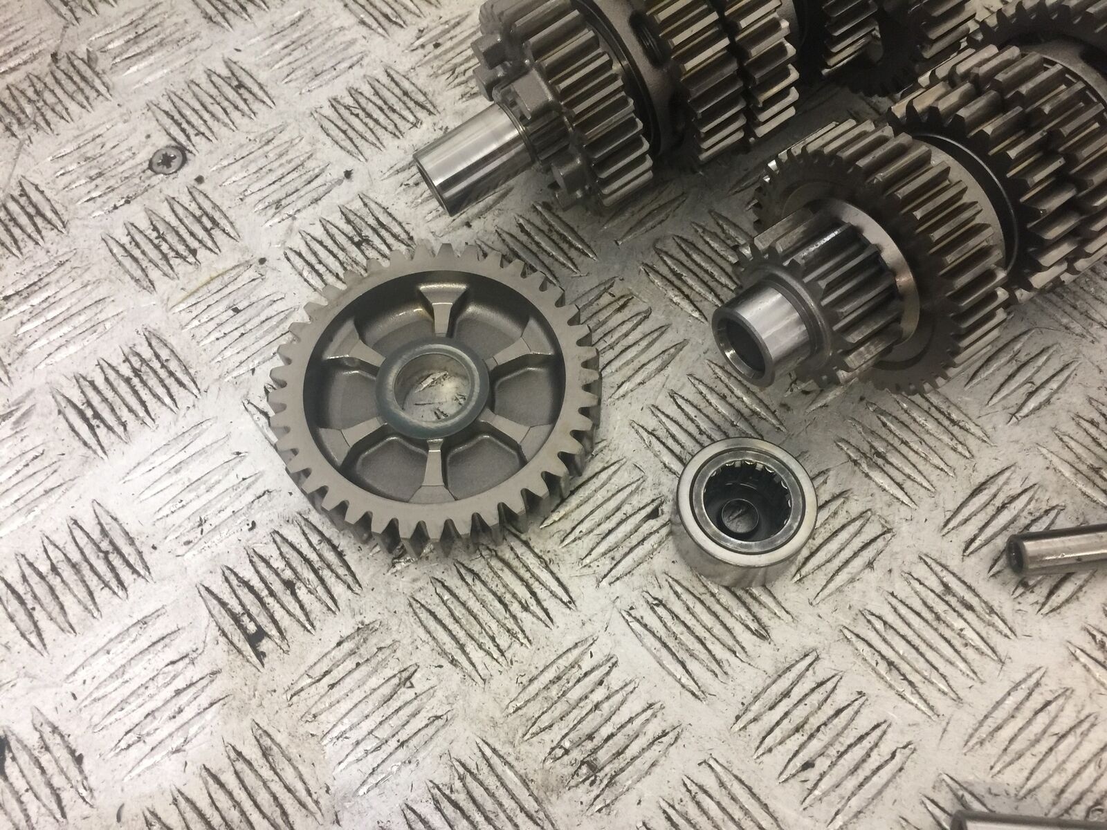HONDA CRF1000 (DCT) AFRICA TWIN GEARBOX  YEAR 2016-2019 (STOCK 724)