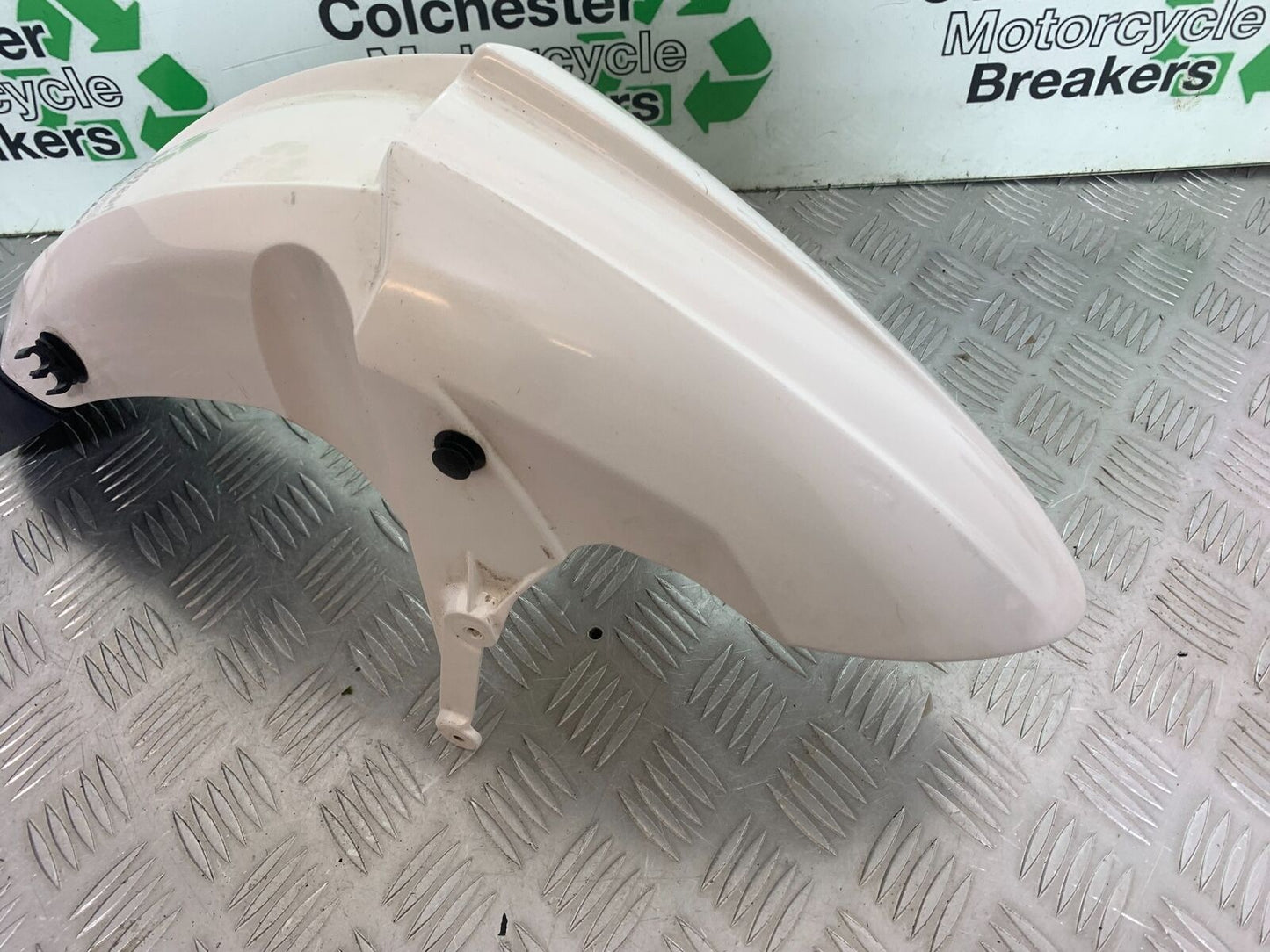 TRIUMPH TIGER 800 FRONT MUDGUARD   YEAR 2011-2014 (CMB1113)