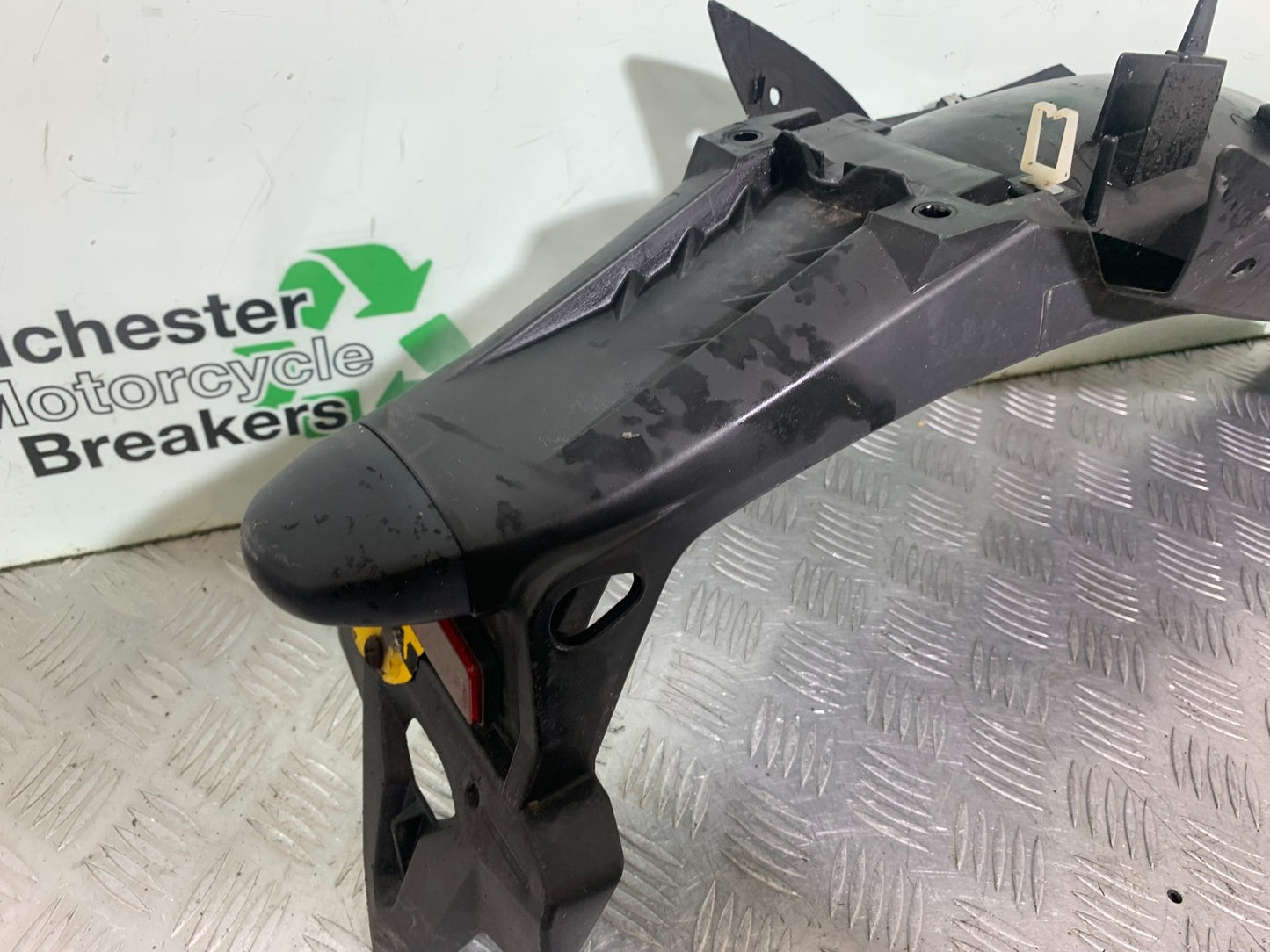 YAMAHA YS125 YS 125 REAR MUDGUARD  YEAR 2017-2021 (CMB1321)