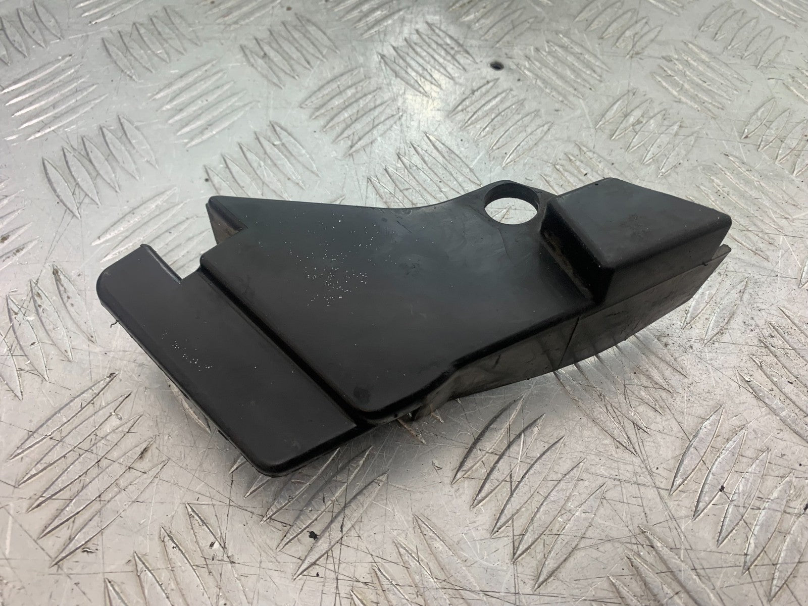 KAWASAKI GPZ600 GPZ 600 LOCK COVER INFILL   YEAR 1988-90 (CMB1258)
