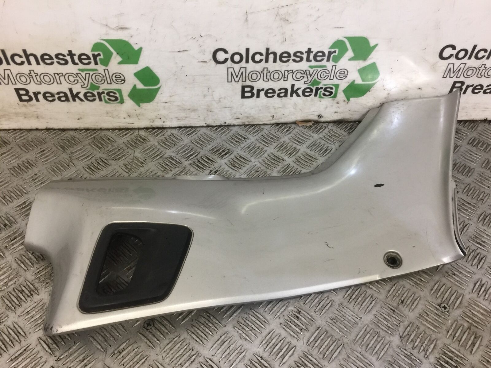 HONDA ST1100 ST 1100 PAN EUROPEAN RIGHT SEAT PANEL YEAR 1992 (STOCK NO 584)
