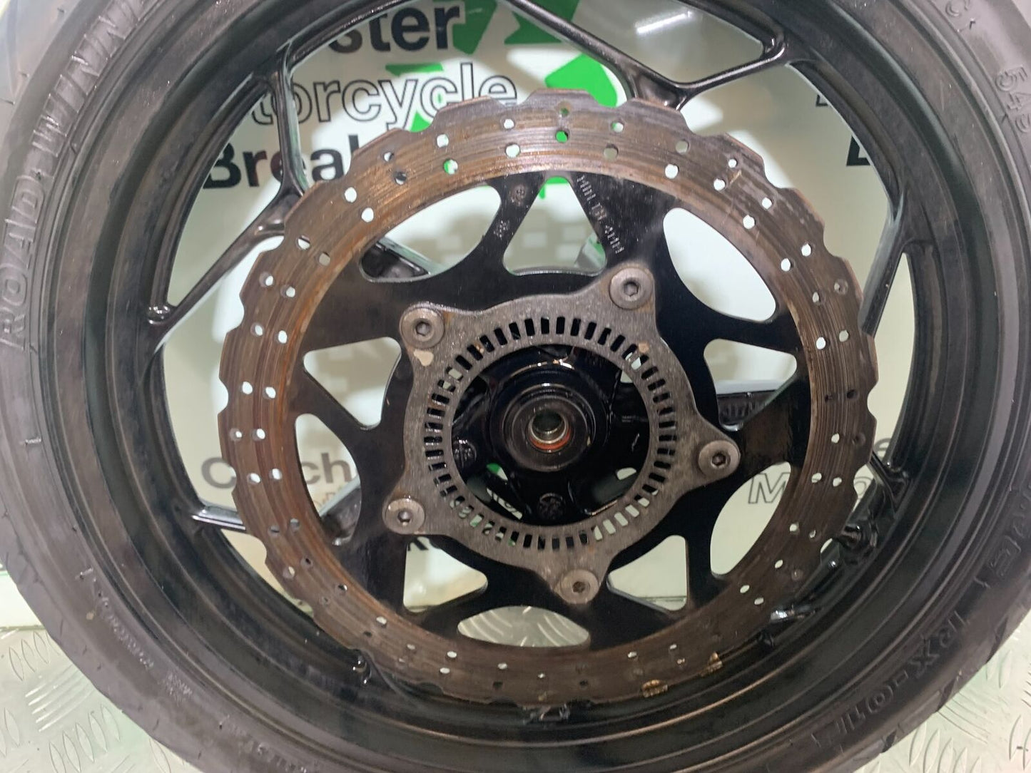 KAWASAKI Z300 ER300 FRONT WHEEL (WITH GOOD TYRE)   YEAR 2016-2018  (CMB1056)