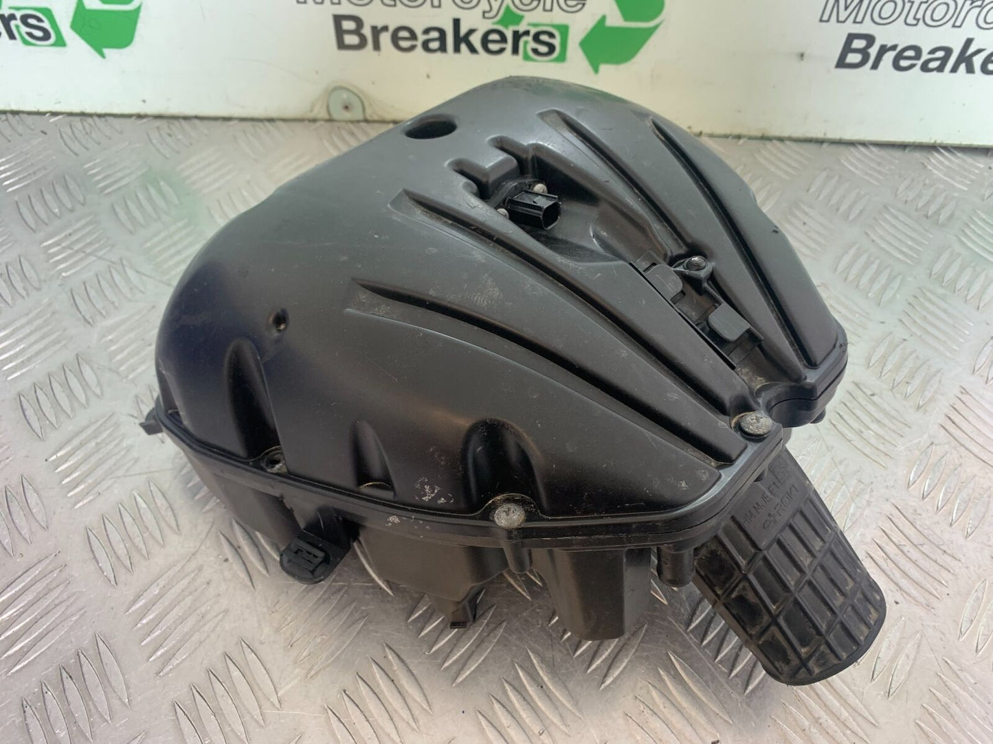 HONDA CBR650 F CBR 650F AIRBOX    YEAR 2014-17  (CMB1130)