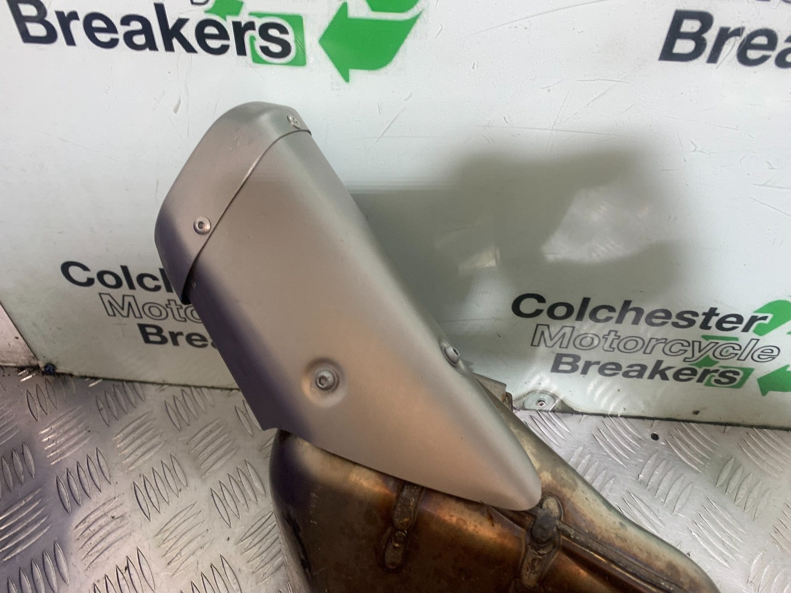YAMAHA YZF R7 EXHAUST   YEAR 2022-2025 (CMB1255)