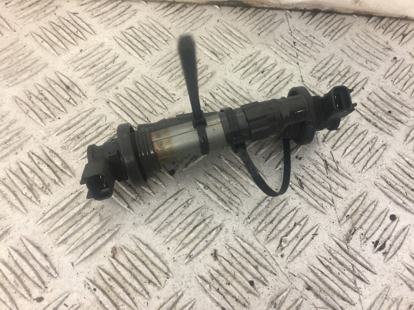 KAWASAKI NINJA 400 2 X COILS  YEAR 2019  (STOCK 635)