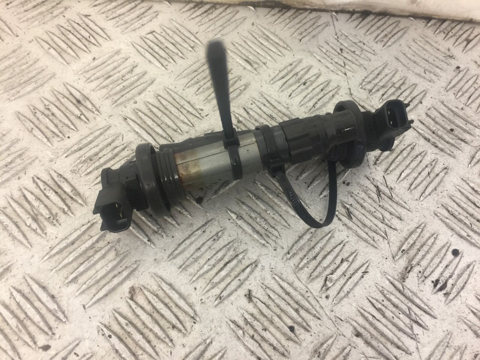 KAWASAKI NINJA 400 2 X COILS  YEAR 2019  (STOCK 635)