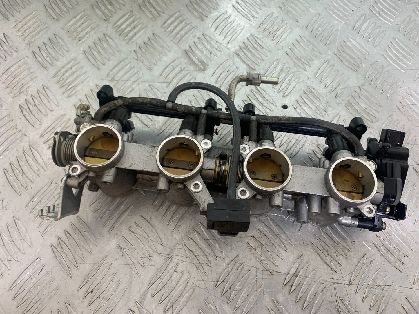 SUZUKI GSR600 GSR 600 THROTTLE BODIES    2006-2010 (CMB1177)