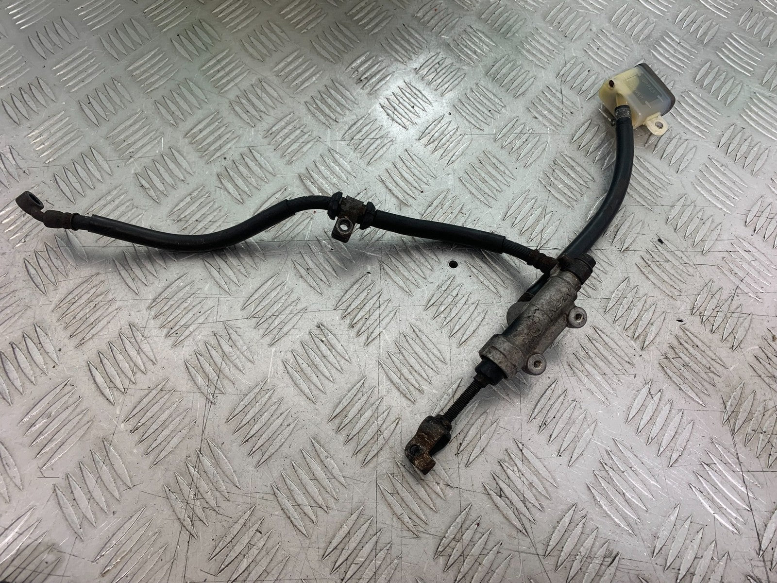 HONDA XL125 VARADERO REAR MASTER CYLINDER  YEAR 2001-2006  (CMB1210)