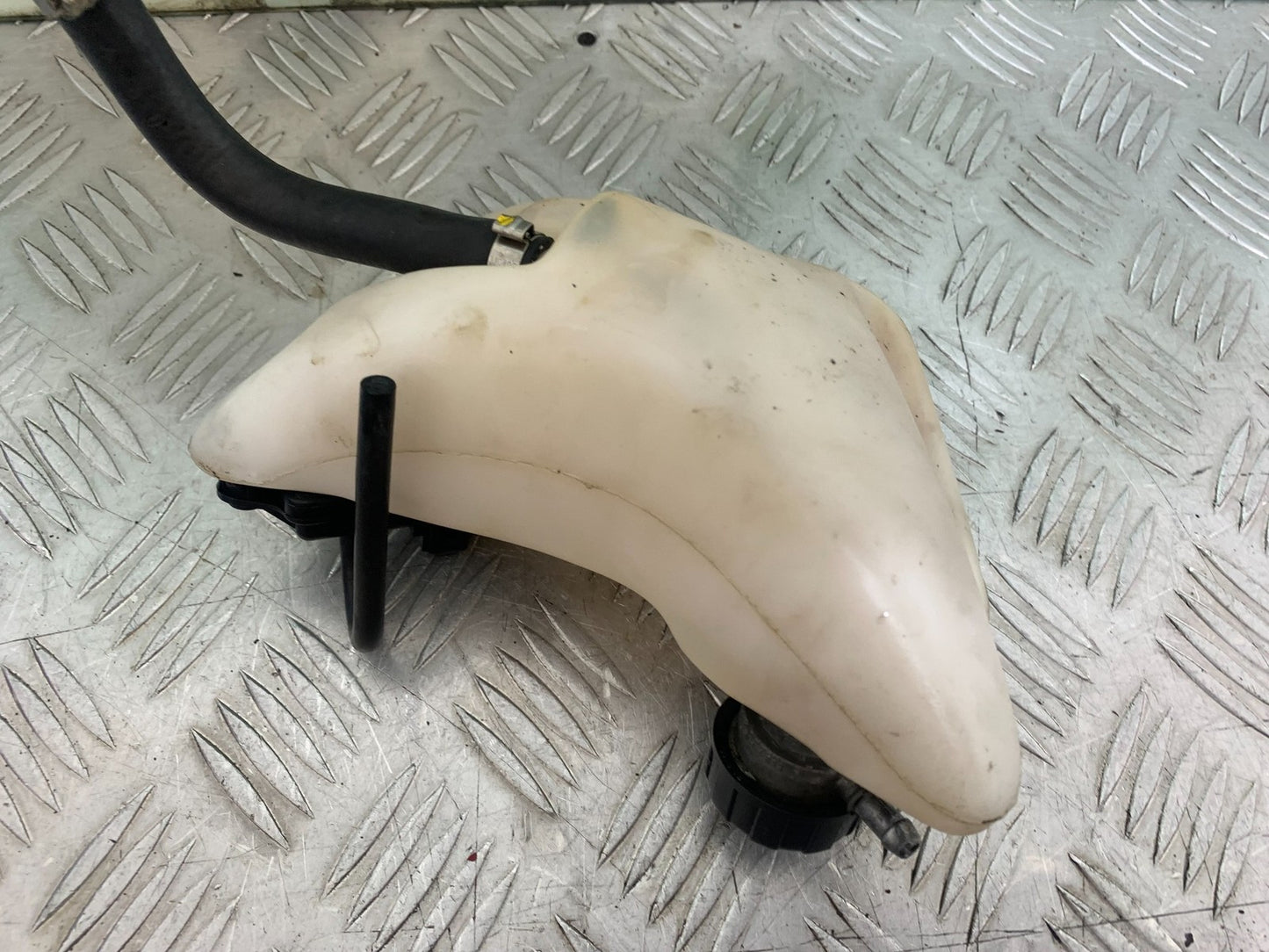 DUCATI 996 SPS 748 916 998 COOLANT BOTTLE  1999-2000 (CMB1209)
