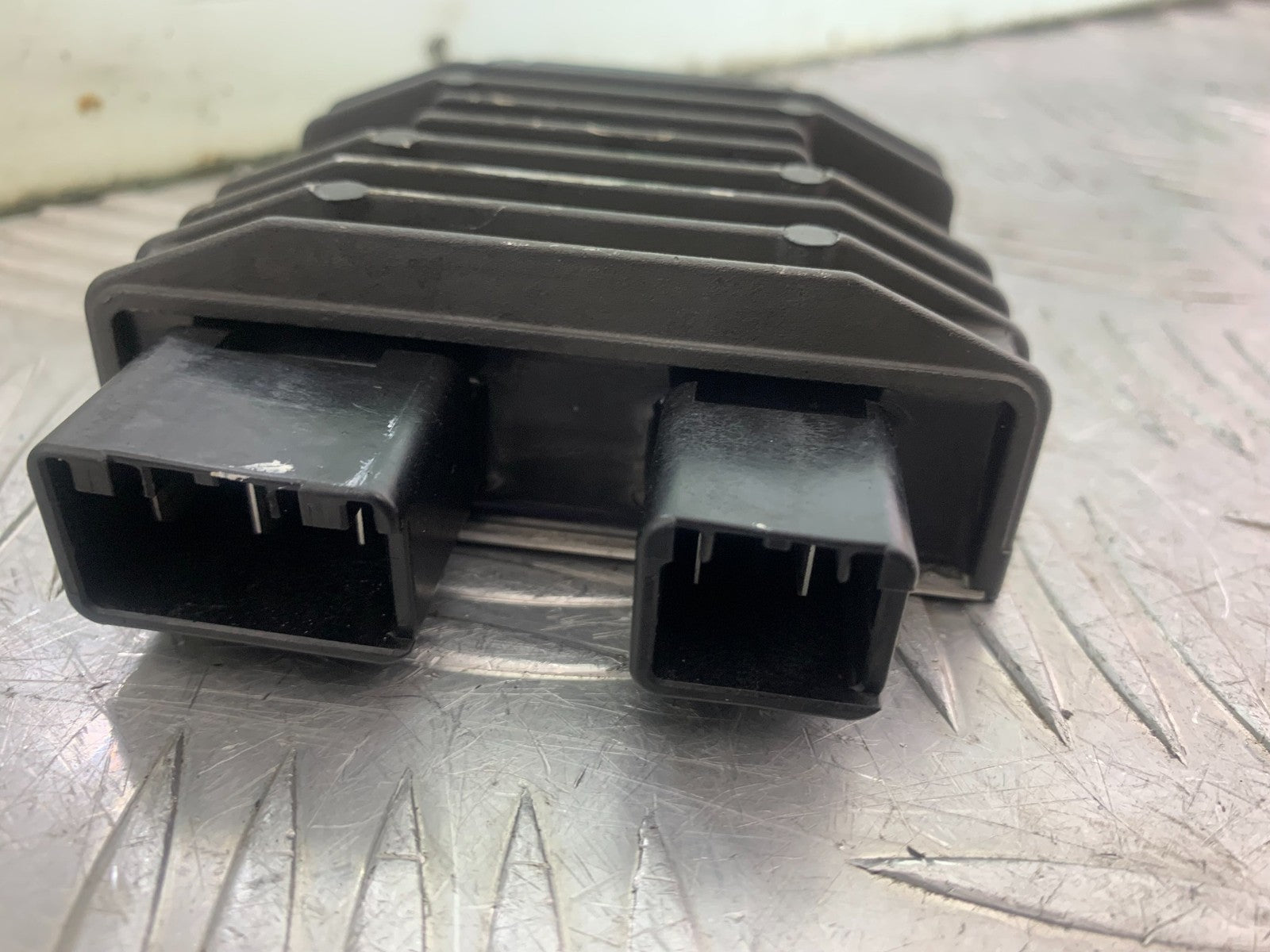 HONDA CBR1000 RR CBR 1000RR FIREBLADE REGULATOR RECTIFIER 2008-2011 (CMB1179)