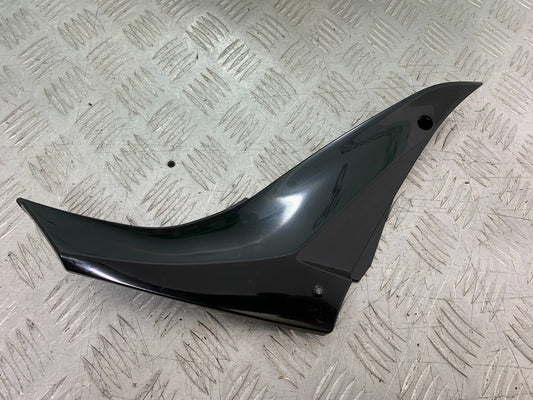 KAWASAKI ZX10R ZX10 R RIGHT SEAT PANEL    2008-2010 (CMB1301)