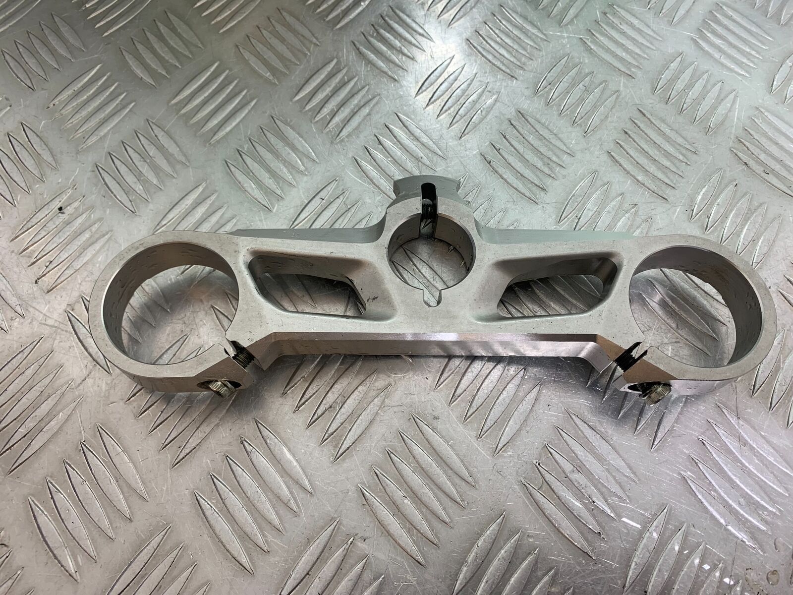 DUCATI 1199 PANIGALE TOP YOKE  YEAR 2012-2014 (CMB1047)