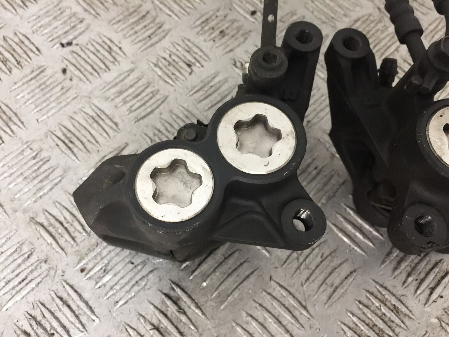 YAMAHA XT1200 Z SUPER TENERE FRONT CALIPERS   YEAR  2010-2021 (STOCK 894)