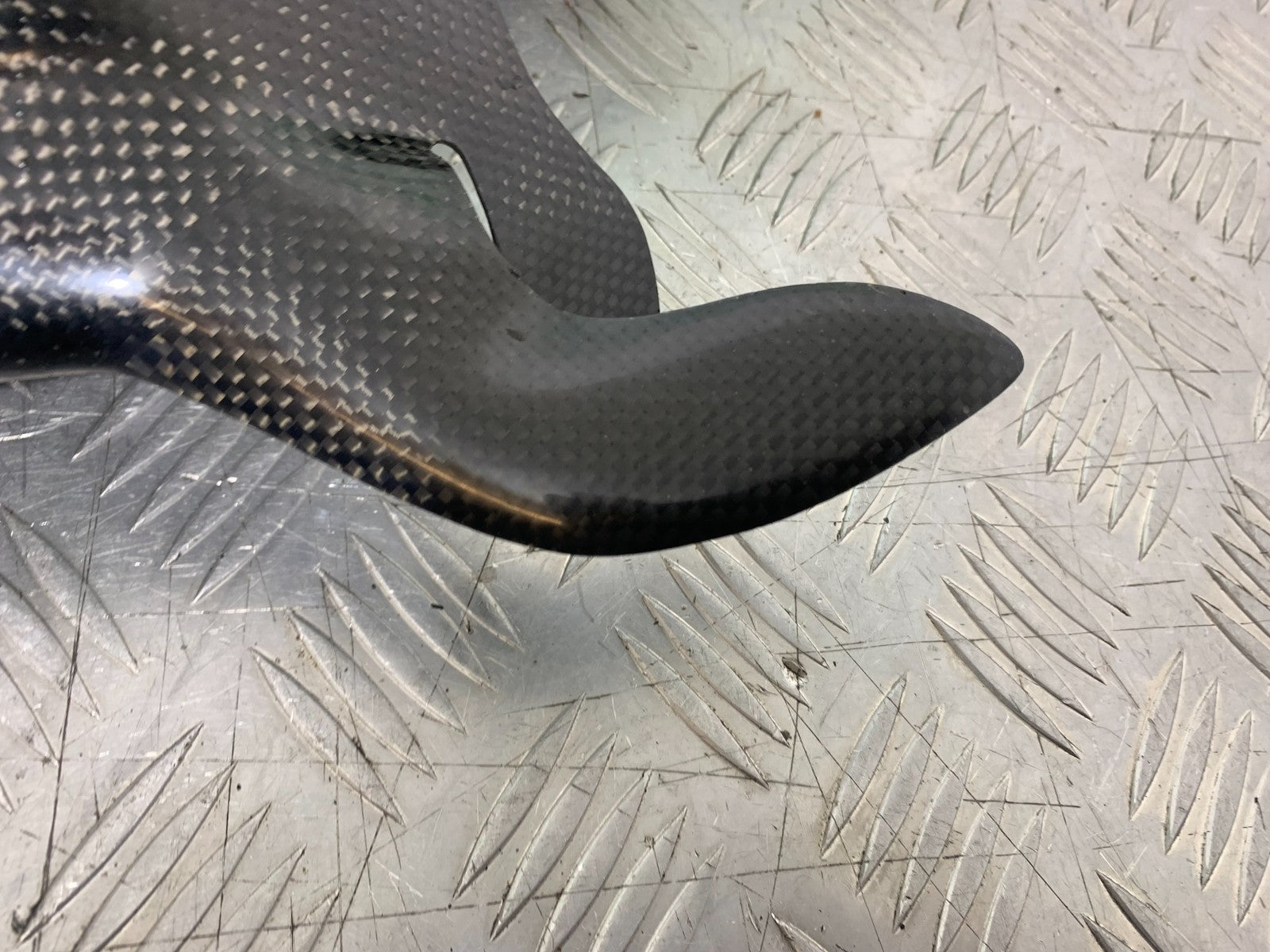 DUCATI 1198 S CARBON SWINGARM COVER    YEAR 2009-2011 (CMB1219)
