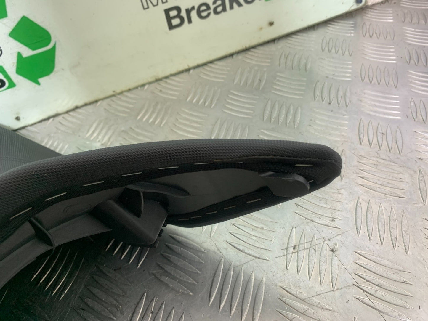 KTM 690 DUKE R LC4 FRONT RIDER SEAT YEAR 2012-2015  (CMB1180)