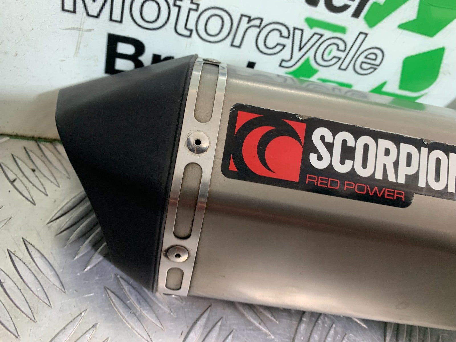 KAWASAKI GTR1400 GTR 1400 SCORPION SILENCER YEAR 2007-2009 (CMB1306)