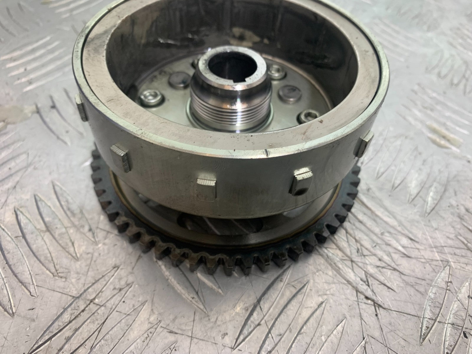 YAMAHA XMAX 300 GENERATOR FLYWHEEL ROTOR YEAR 2017-2020 (CMB1218)