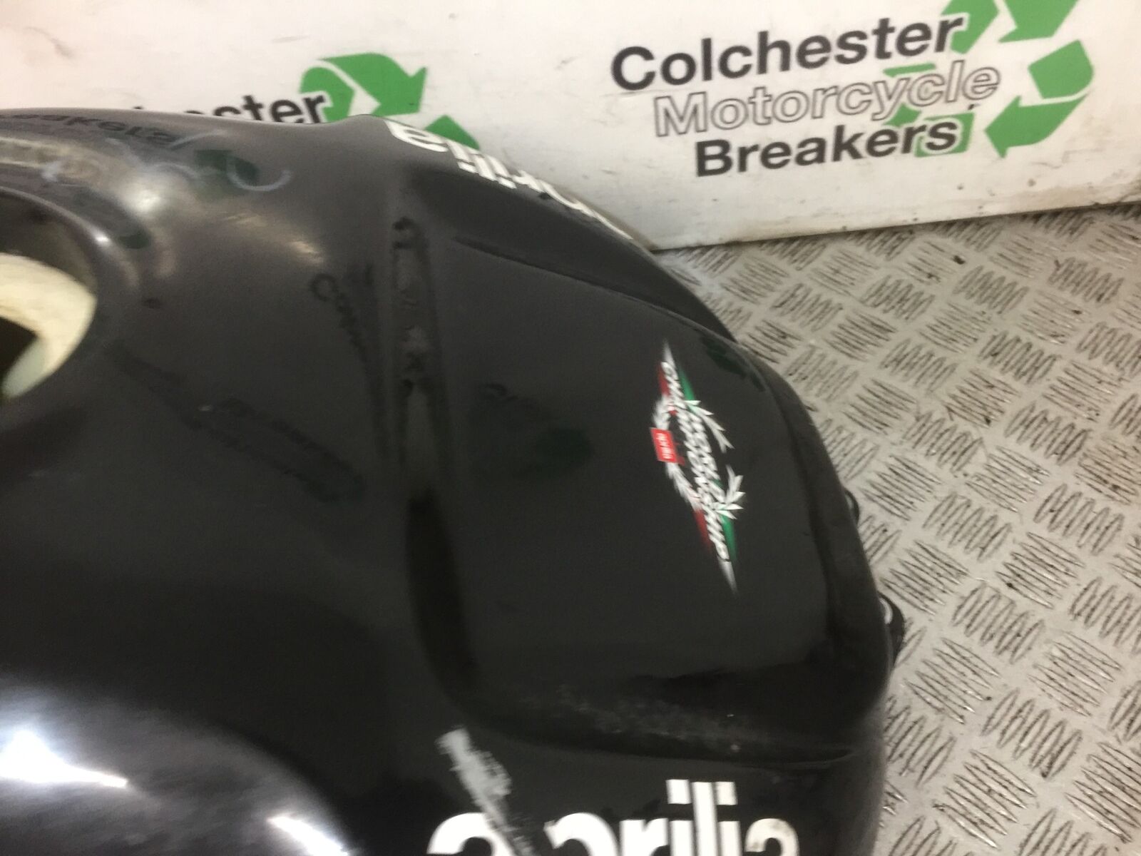 APRILIA TUONO 1000 PETROL TANK   YEAR 2003-2004 (STOCK 767)