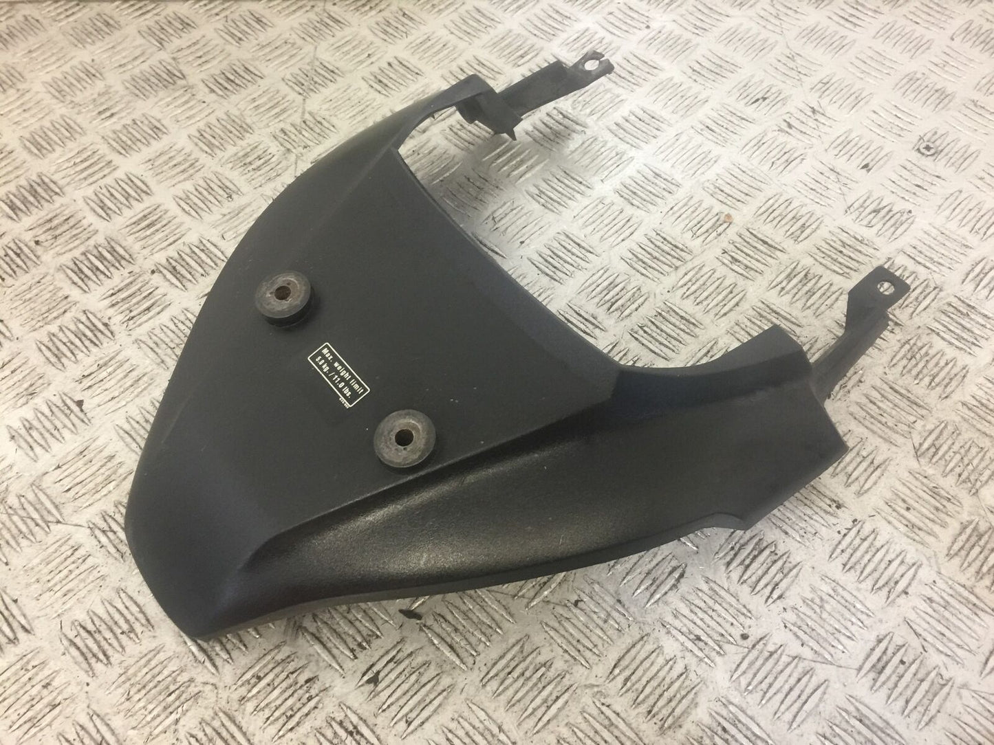 HONDA XL125 VARADERO TAIL PIECE   2004 (STOCK 697)