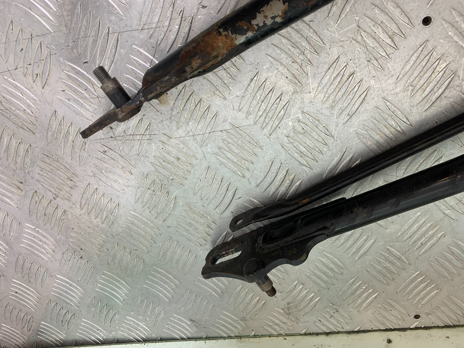 YAMAHA YBR125 CUSTOM SWINGARM   YEAR 2008-2016 (CMB1192)