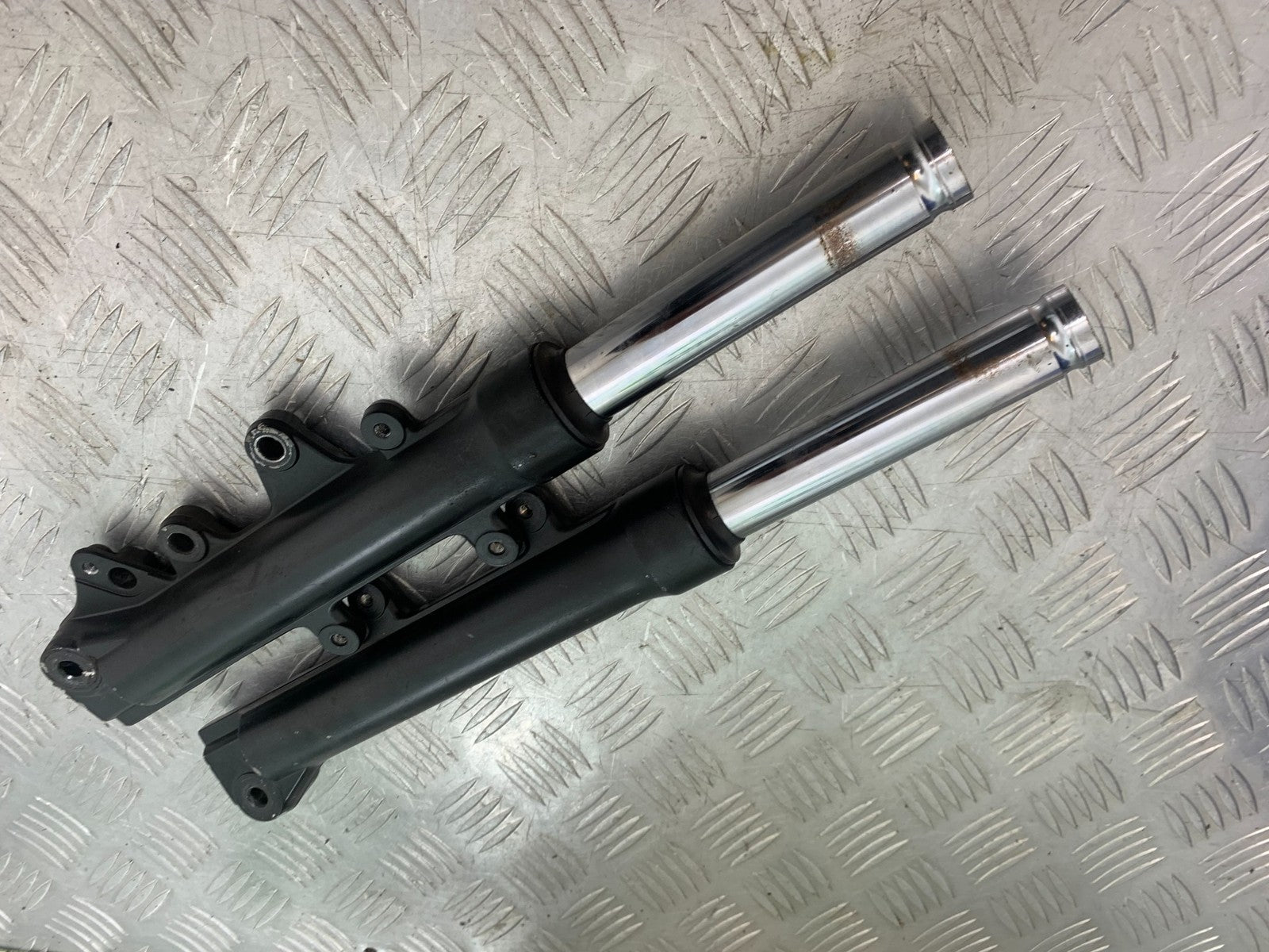 YAMAHA XMAX 125 XMAX-125 FORKS  YEAR 2015-2020  (CMB1266)