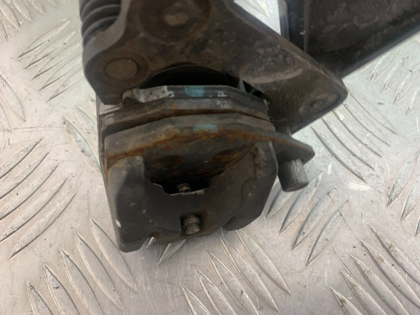 KAWASAKI ZX6R ZX6 R P7F P8F REAR CALIPER   YEAR 2007-08 (CMB1165)