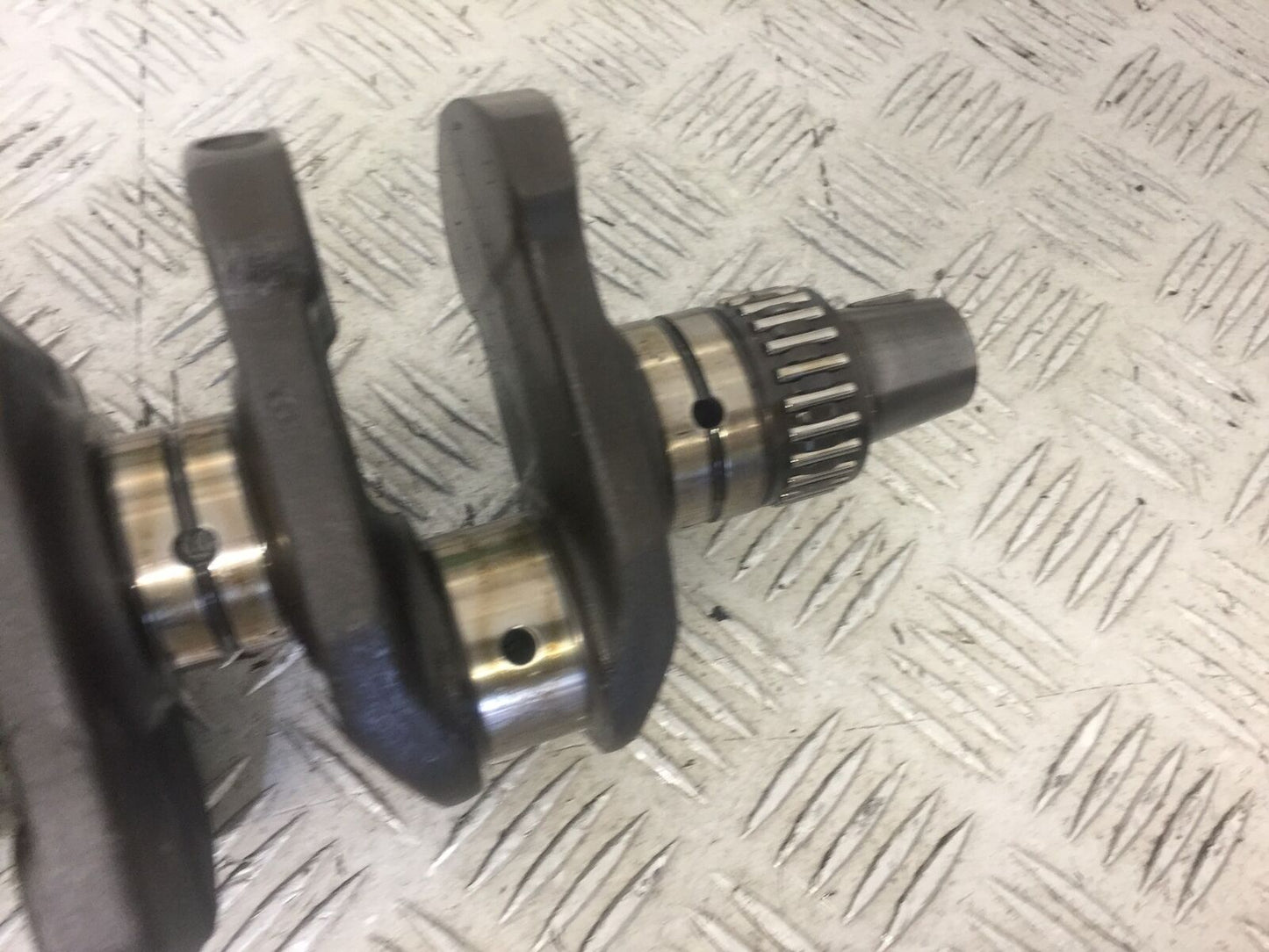 HONDA CBR1100 BLACKBIRD CRANK  YEAR 2000-07 (STOCK 522)