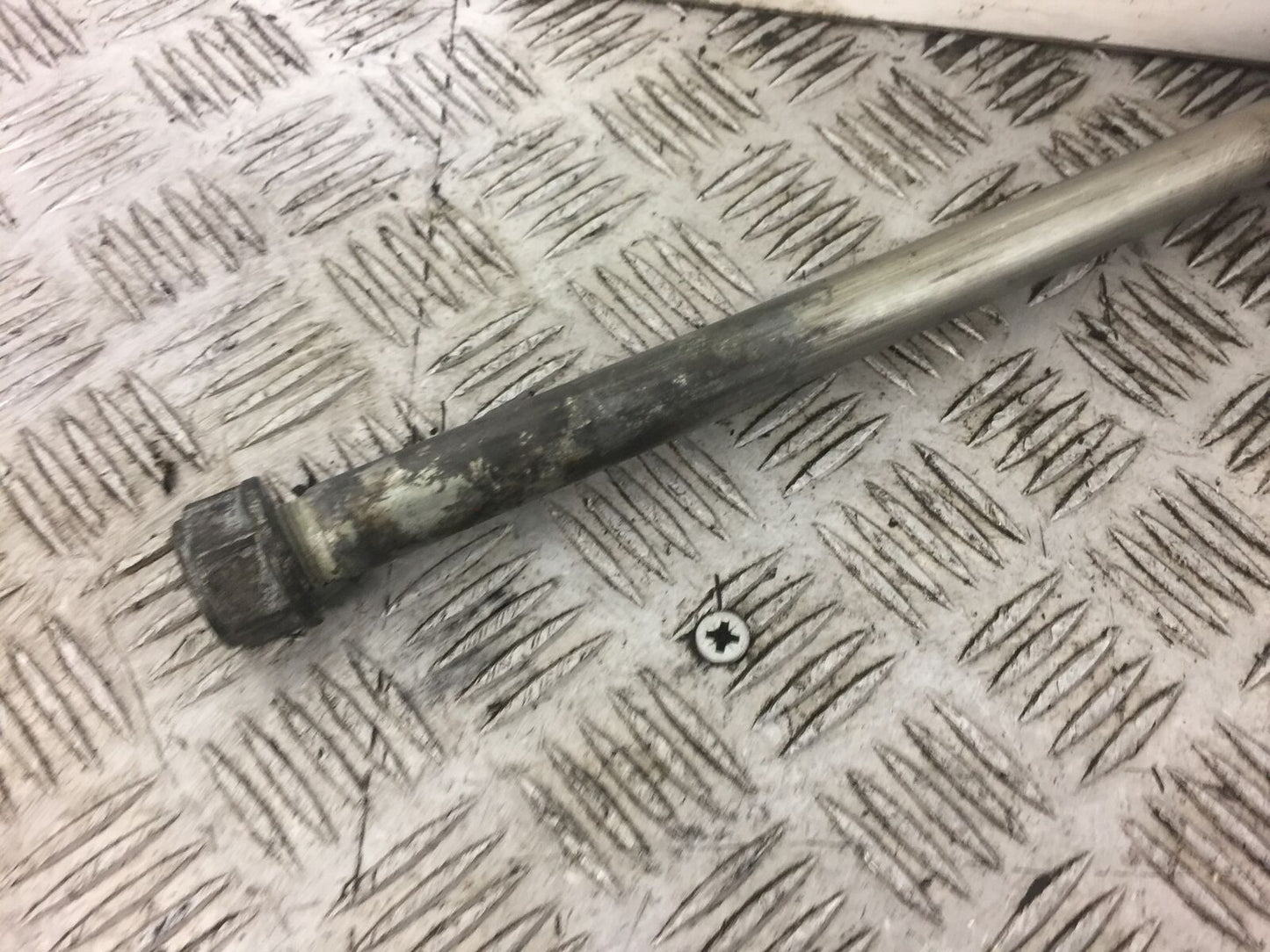 HONDA CBR1100 BLACKBIRD SWINGARM SPINDLE  YEAR 2001 (STOCK 390)