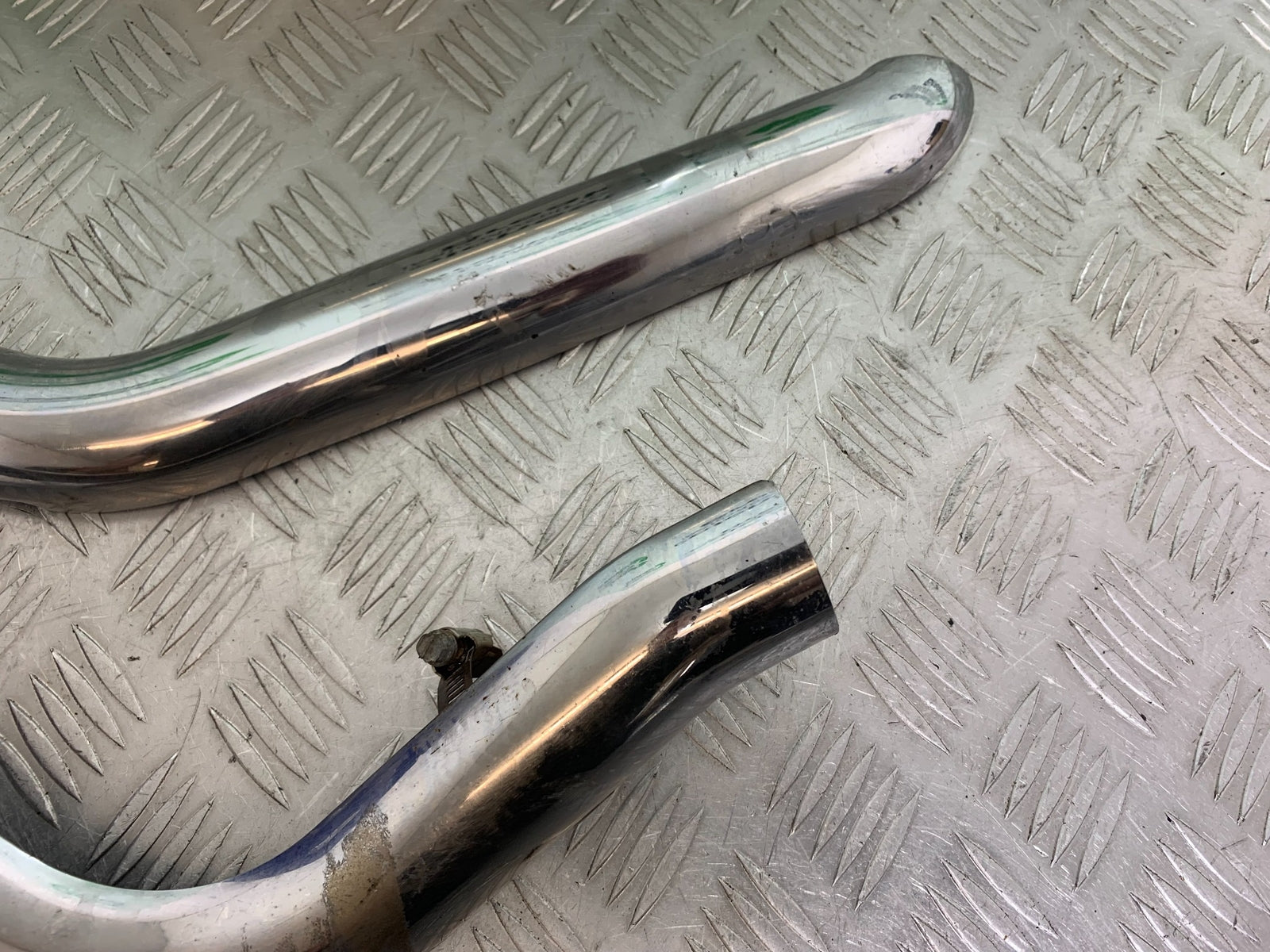 HARLEY DAVIDSON FXS  BLACKLINE 1585 EXHAUST SHIELDS YEAR 2012 (CMB1147)