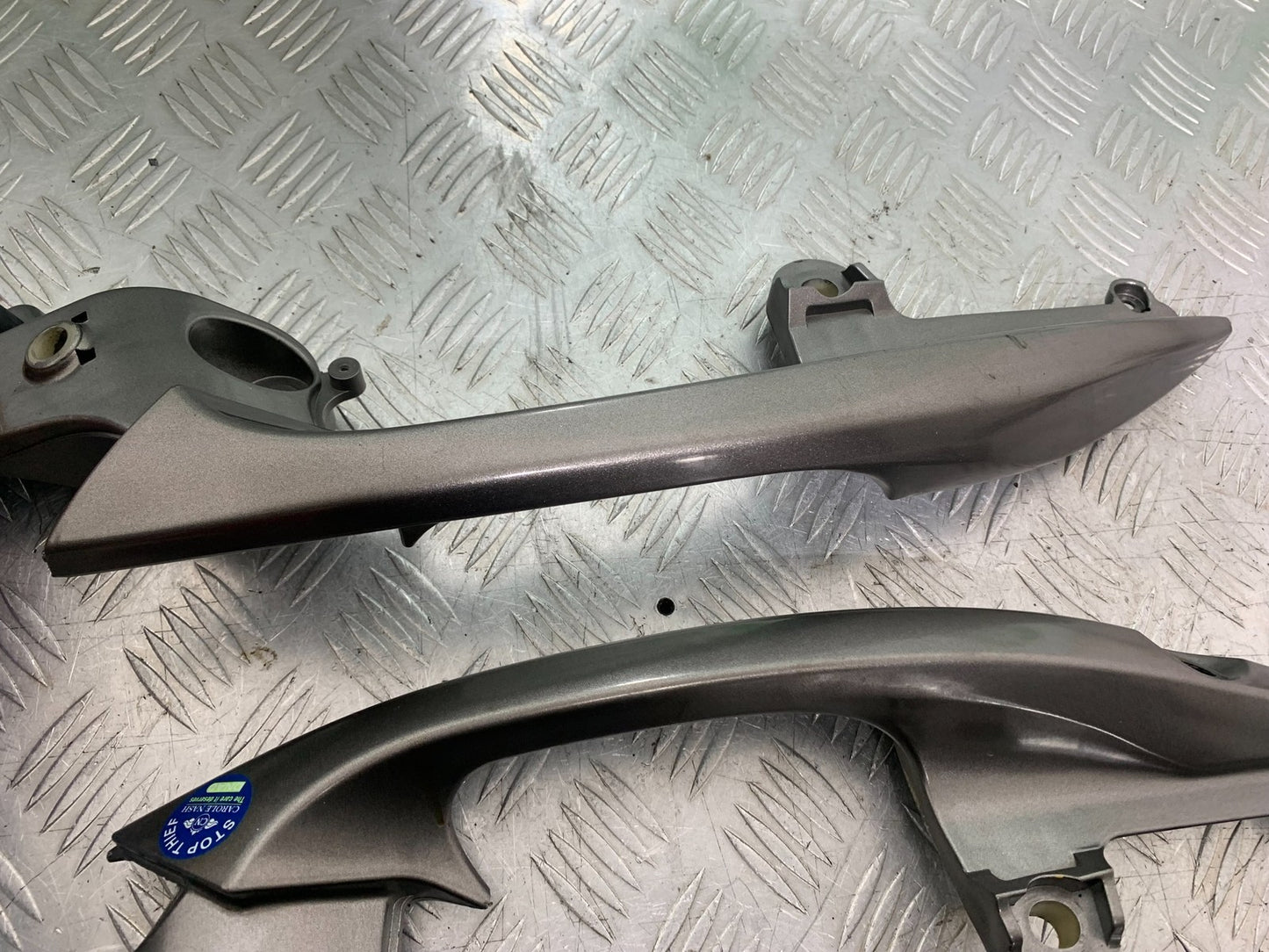 HONDA NT 700 V DEAUVILLE GRAB RAILS  YEAR 2006-2010 (CMB1298)