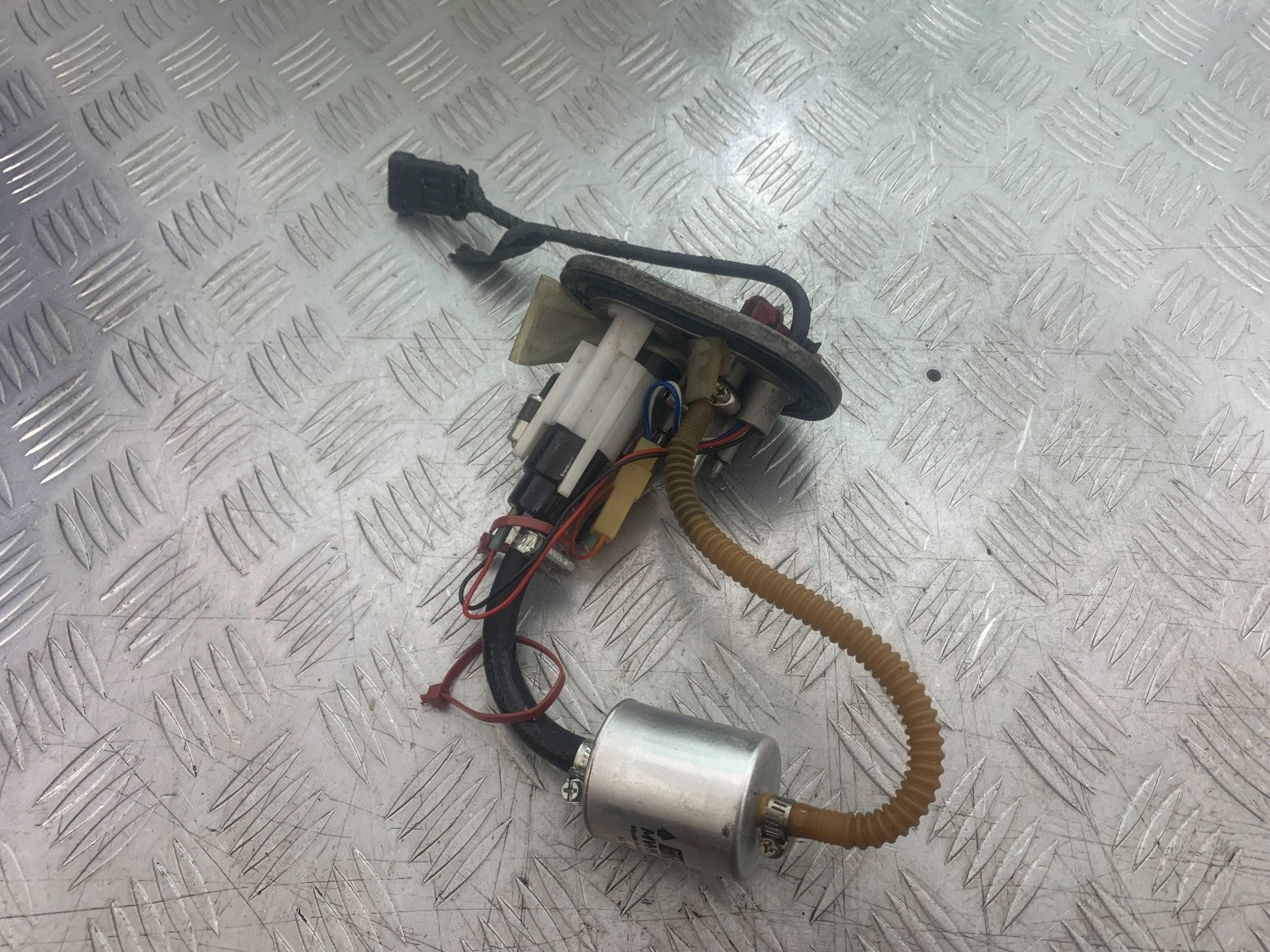 APRILIA 650 PAGASO STRADA PETROL PUMP  YEAR 2005-2010 (CMB1260)