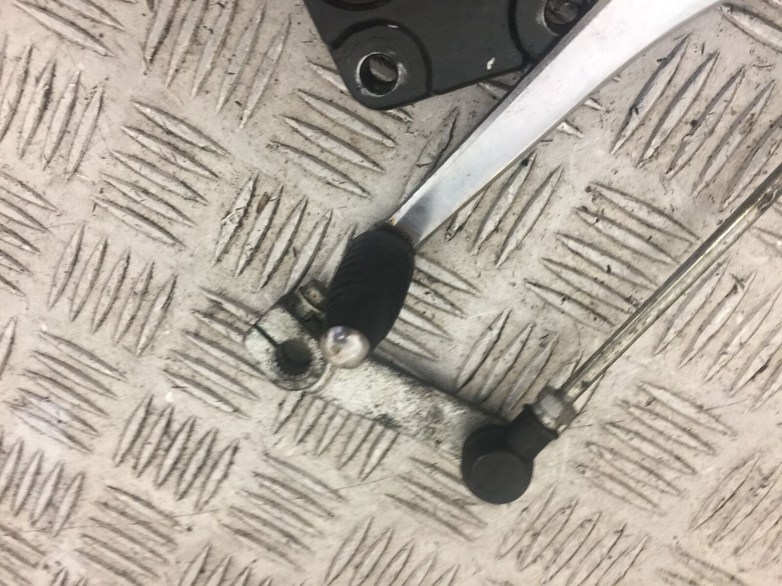 SUZUKI GSF1250 GEAR LEVER    YEAR 2012-2014 (STOCK 650)