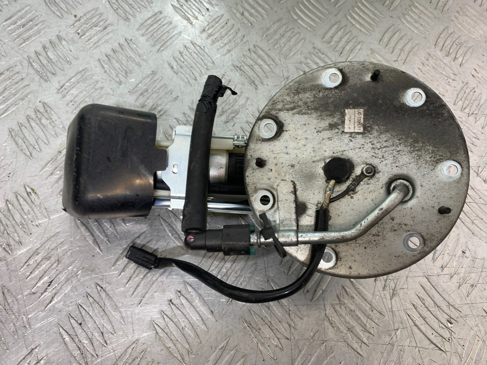HONDA CBF600 CBF 600 PETROL PUMP  YEAR 2004-07  (CMB1305)