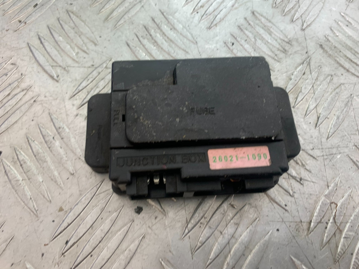 KAWASAKI ZX6R ZX6 F FUSE BOX   YEAR 1995-1997 (CMB1169)