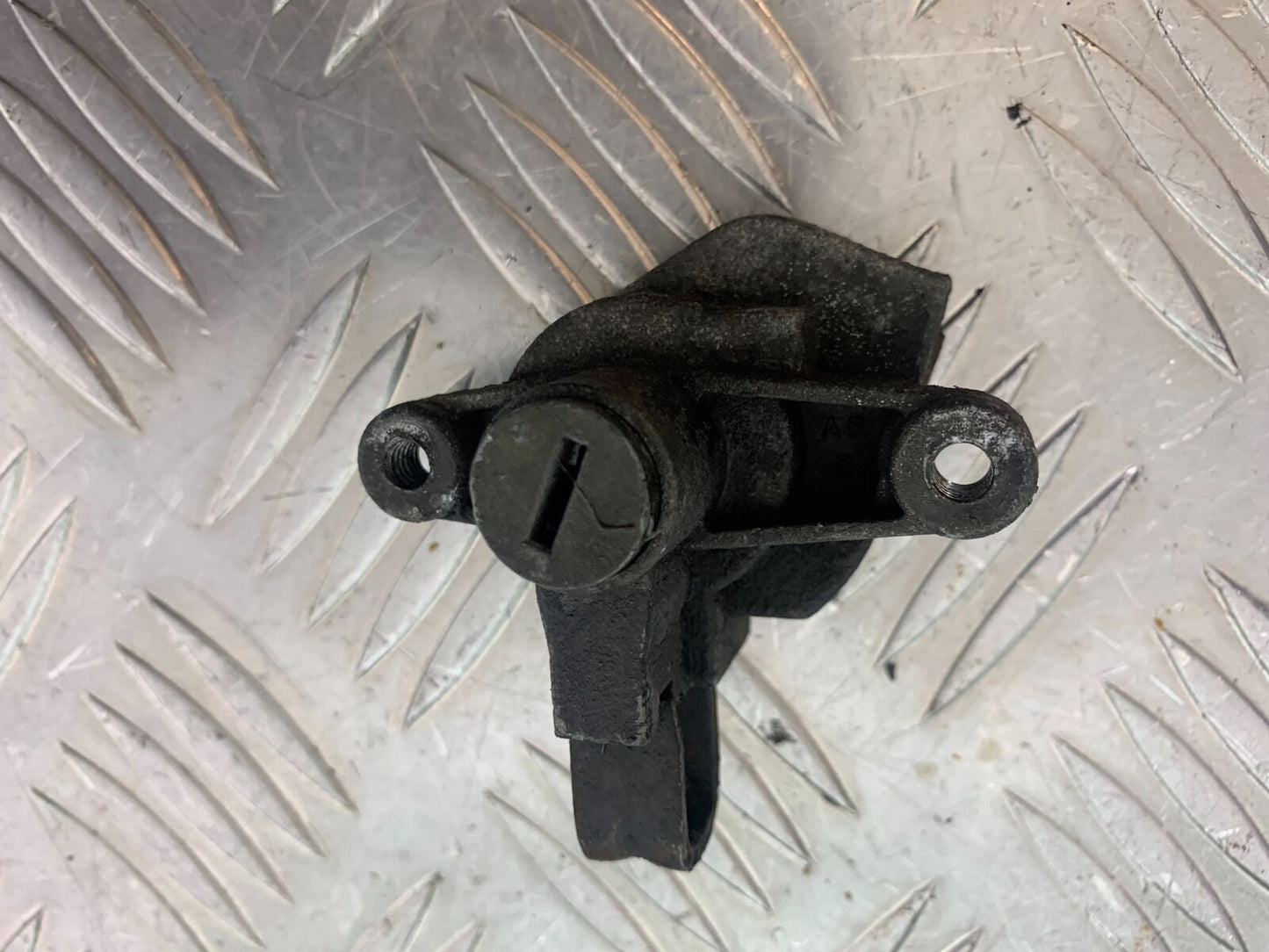YAMAHA XJR1300 XJR 1300 LOCKS AND KEY YEAR 1999-2003 (CMB1055)