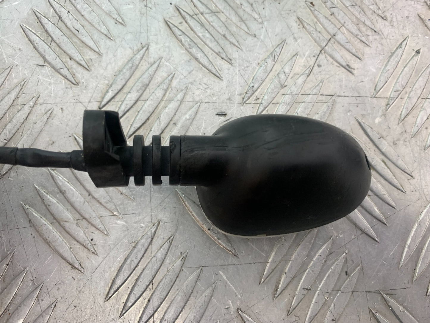 TRIUMPH 1050 SPRINT ST FRONT RIGHT INDICATOR  2004-2007 (CMB1197)