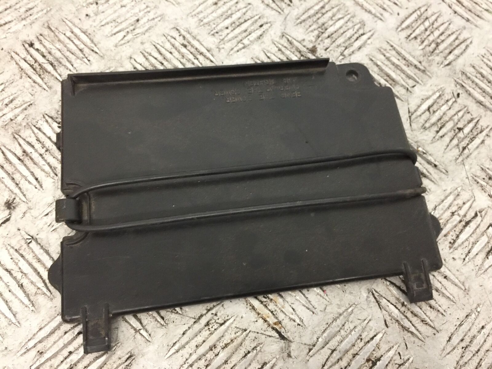 HONDA VT750 SHADOW PHANTOM BATTERY COVER  YEAR 2014 (STOCK 761)