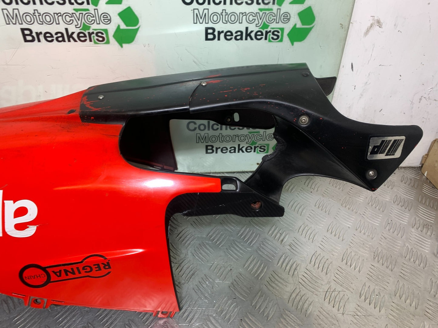 APRILIA RSV1000 RSV 1000 MILLE BELLYPAN 1998- 2003 (CMB1184)
