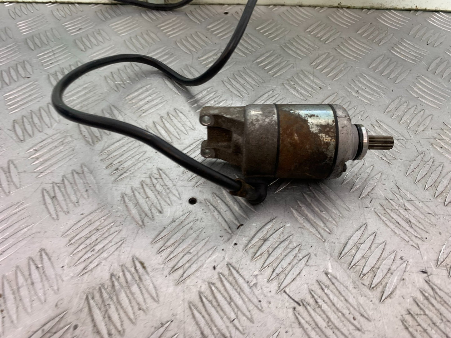HONDA XL125 VARADERO STARTER MOTOR  YEAR 2001-2006  (CMB1304)